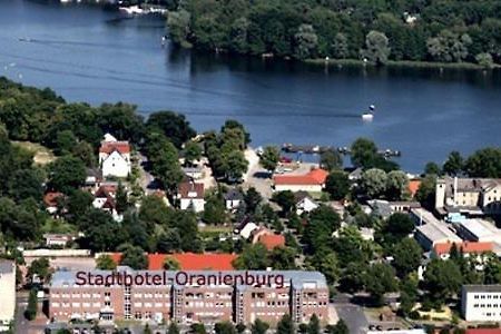 Stadthotel Оранієнбург Екстер'єр фото
